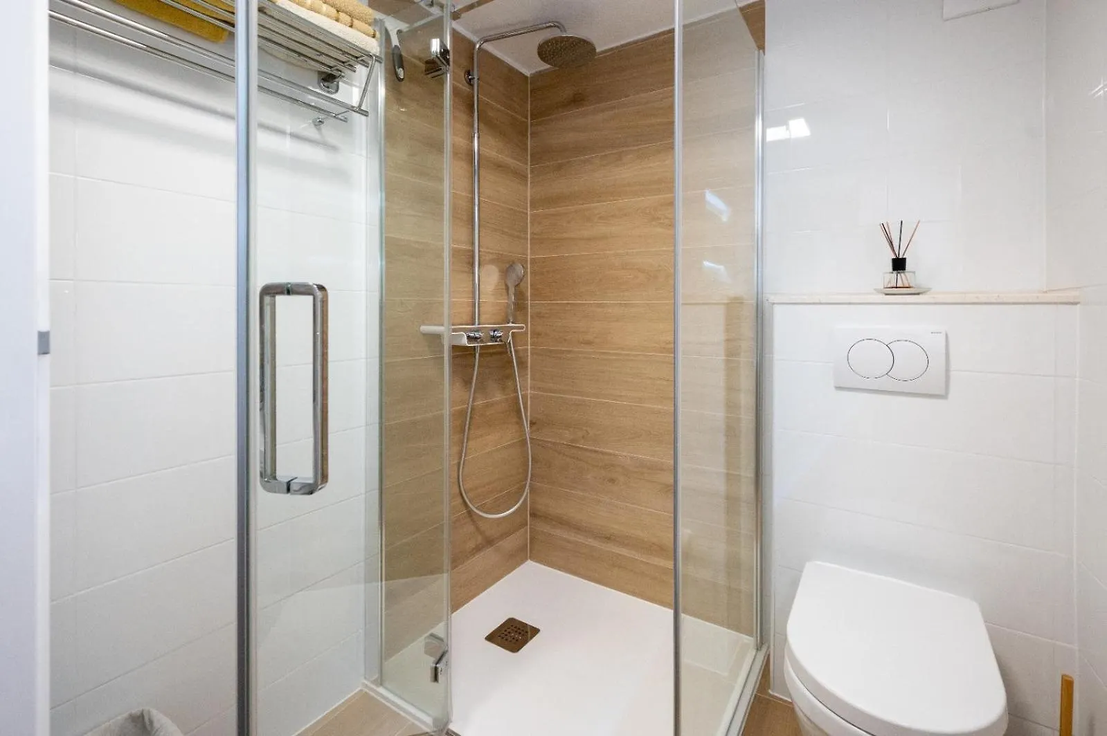 Studio Apartment In Mastrinka With Loggia, Air Conditioning, Wifi 5159-2 Trogir 0*,  Chorvatsko